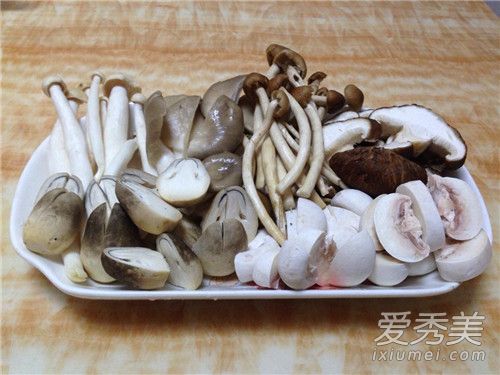 自家楼顶长世界最毒蘑菇是怎么回事 最毒的蘑菇是什么-汇美优普